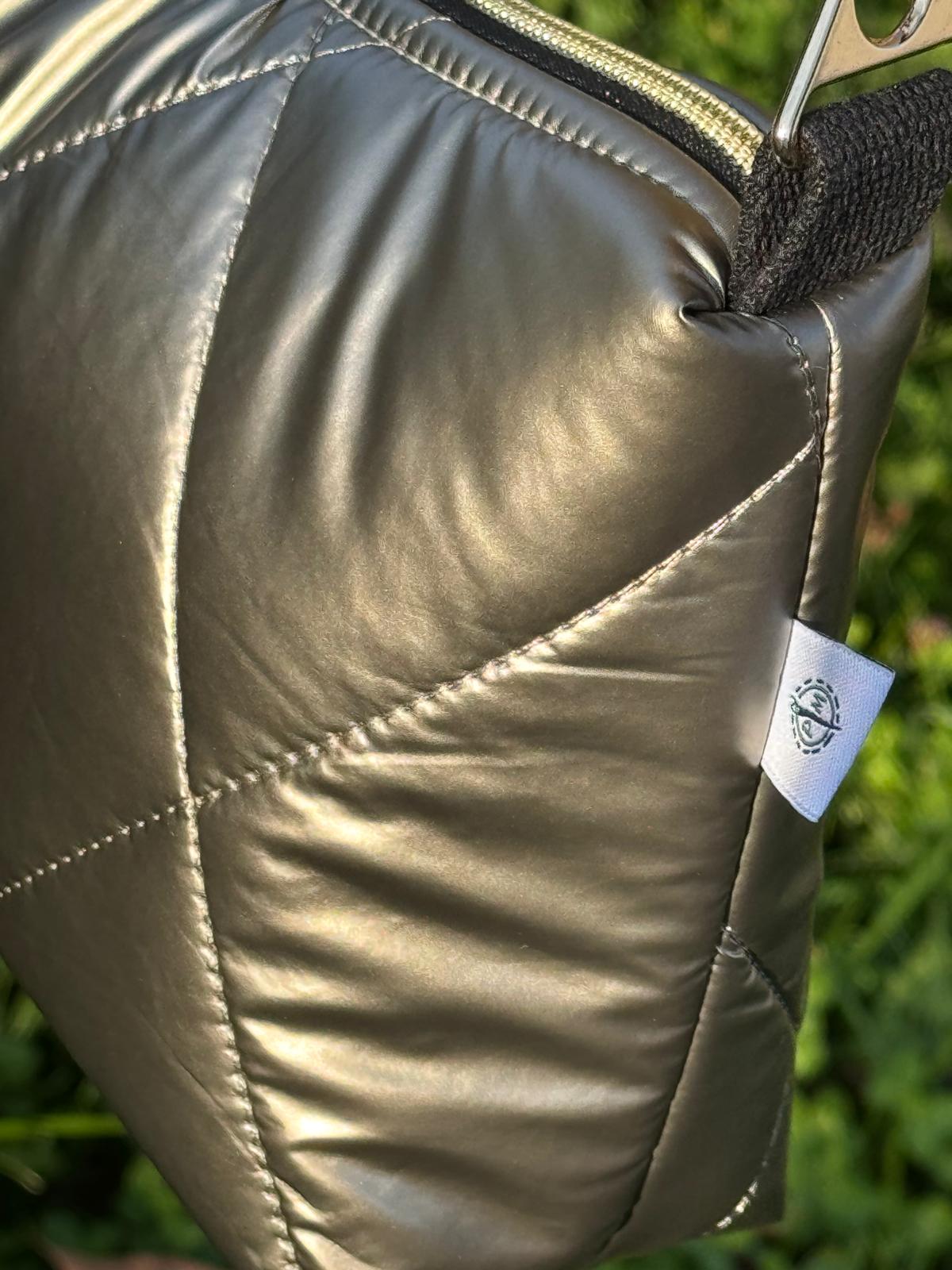 Bolsa em Tecido – Acolchoada Dourada com Alça Regulável