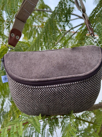 Bolsa em Tecido – Bolsa de Cintura em Bombazina e Fazenda