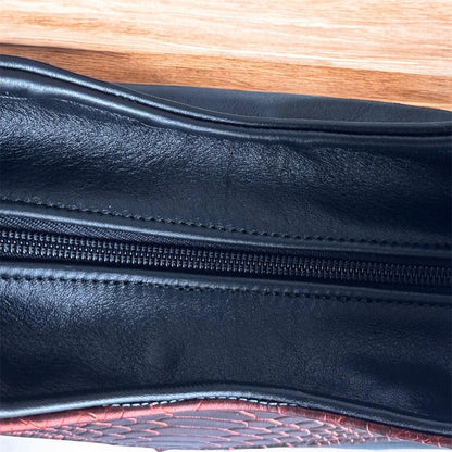 Bolsa em Couro - Preto com Detalhe Crocodilo Bordeaux – Exclusiva
