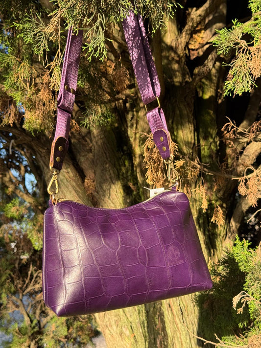 Bolsa em Couro – Roxa com Padrão Crocodilo