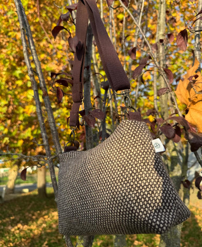 Bolsa em Tecido – Castanha com Textura Natural