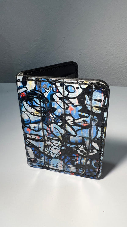Porta Cartões em Couro  – Padrão Arte Urbana