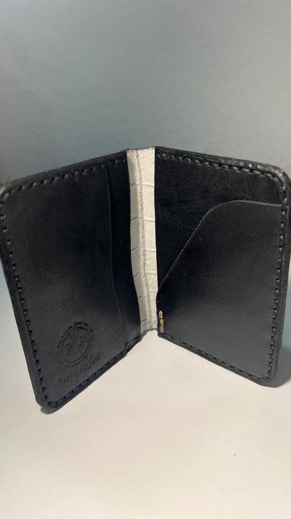 Porta Cartões em Couro  – Padrão Arte Urbana