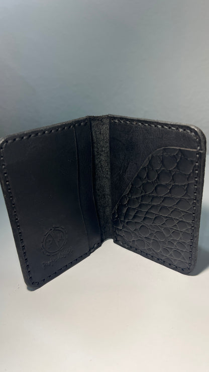 Porta Cartões em Couro  – Padrão Crocodilo Preto