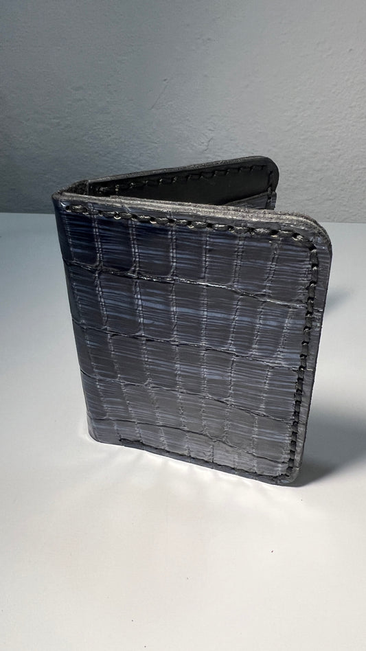 Porta Cartões em Couro – Raiado Azul com Padrão Crocodilo