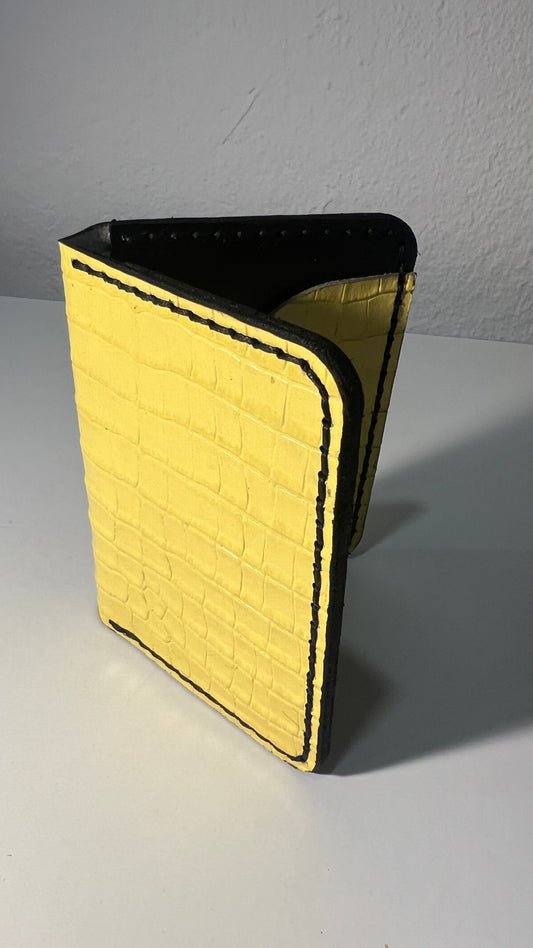 Porta Cartões em Couro - Amarelo Textura Crocodilo