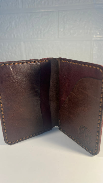 Porta Cartões em Couro "Terra Clássica" - Castanho Liso