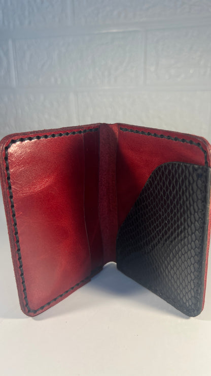 Porta Cartões em Couro “Ruby Bold” – Couro Vermelho