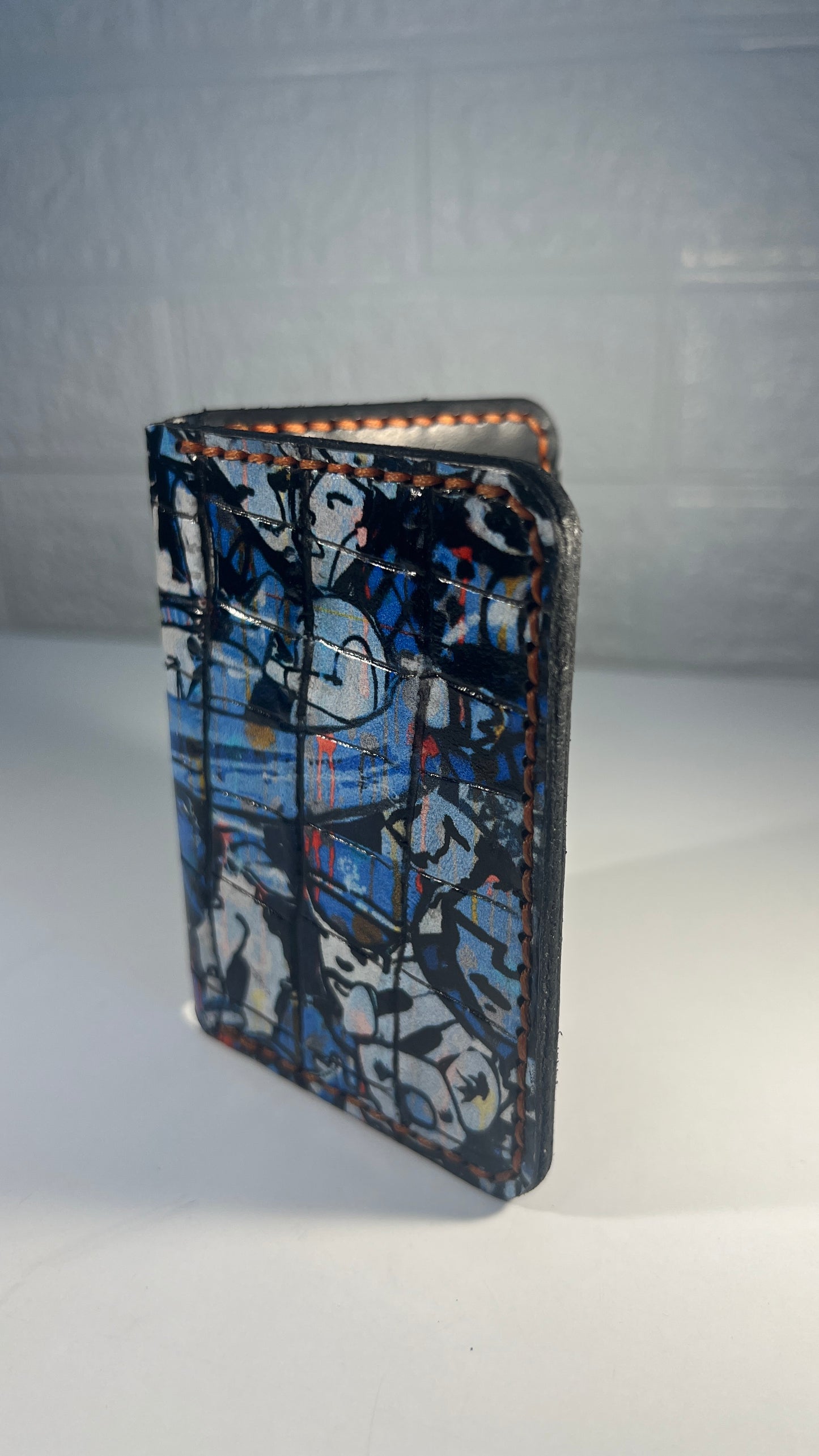 Porta Cartões “Urban Art” – Couro com Estampa Arte Urbana